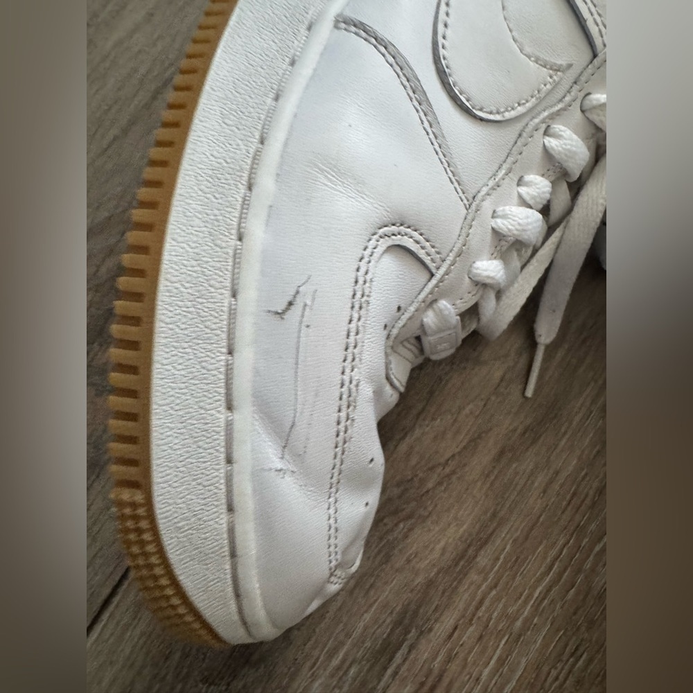 Nike Air Force 1 Low '07 White Brown Gum youth size 7 - women’s size 8.5 - Picture 7 of 11